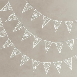White Triangle Floral Lace Pennant Banner (4 Pcs)