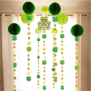 St Patrick’s Day Garland With Leaf Clover and Gold Coin (4pcs)