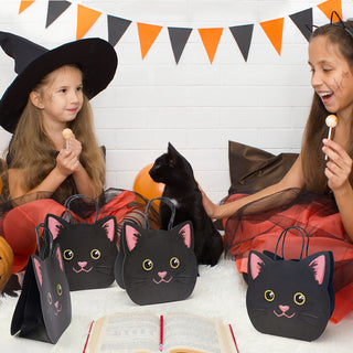Black Cat Gift Bags for Halloween & Birthday Parties (4 Pcs)