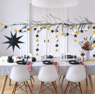 Gold Black Star Hanging Garlands (4 Pcs)