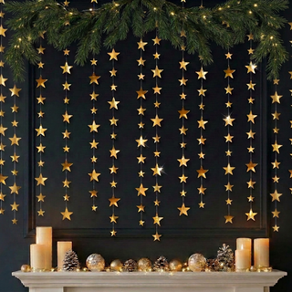 Gold star garlands with small and large stars in vertical strands